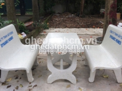 Ghế Đá Liền Khối Và Ghế Rời: Hướng Dẫn Chọn Mua Và Bảng Giá Mới Nhất 2026