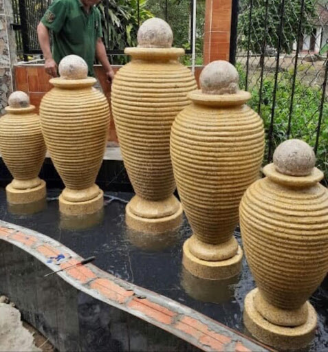 lu-nuoc-phong-thuy-ngoai-troi