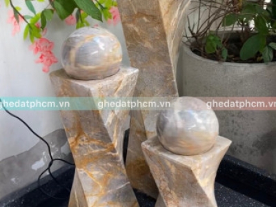 Bi Xoay Phun Nước Sân Vườn: Trang Trí Độc Đáo & Phong Thủy